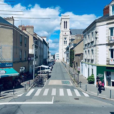 Appartement Nantes Centre proximité bus et tramway Extérieur photo