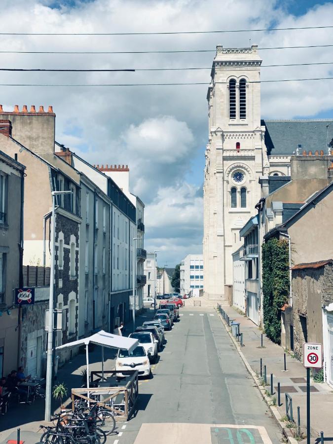 Appartement Nantes Centre proximité bus et tramway Extérieur photo